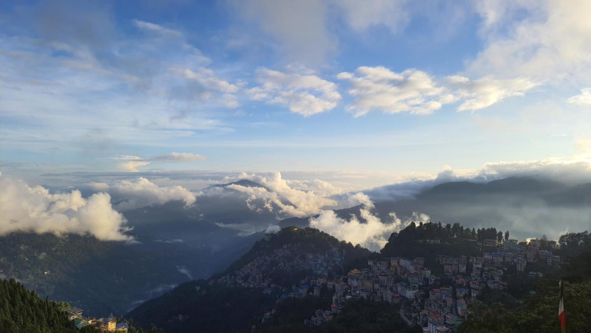 Great Eastern Valley Residency Gangtok Bagian luar foto